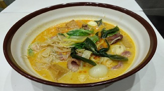 火遍韓國(guó)的麻辣燙是怎么做的？