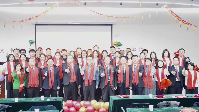 青島特斯特開業(yè)大吉