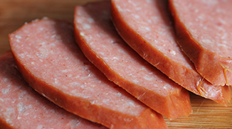 如何利用復合磷酸鹽制作脆脆腸